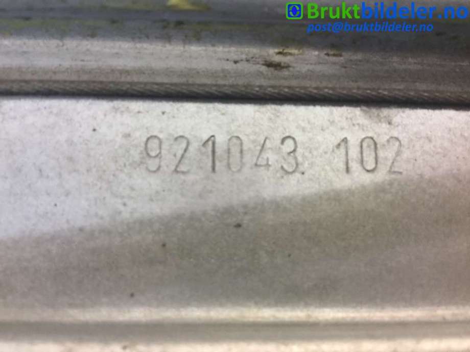 Ruteheis venstre bak til Volvo V60 2010-2013 (Type I, Fase 1)  (VOLVO|921043-102|966264-101|)