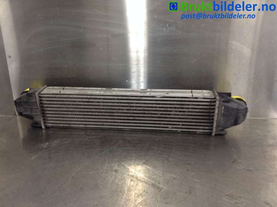 Intercooler til Volvo V60 2010-2013 (Type I, Fase 1)  (VOLVO|31273910|M144588C|)