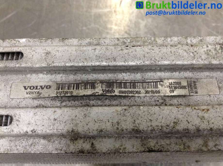 Intercooler til Volvo V60 2010-2013 (Type I, Fase 1)  (VOLVO|31273910|M144588C|)