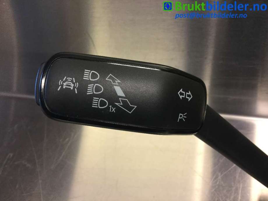 Bryter combi til VW e-Golf 2014-2017 (Fase 1)  (VOLKSWAGEN|5Q0 953 507 HN|10126057-00|5Q0 953 513 AJ)