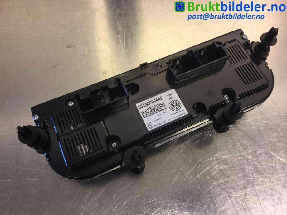 Varmeapparat betjening til VW e-Golf 2014-2017 (Fase 1)  (VOLKSWAGEN|5G0 907 044 AE|5HB 011 981-30|)