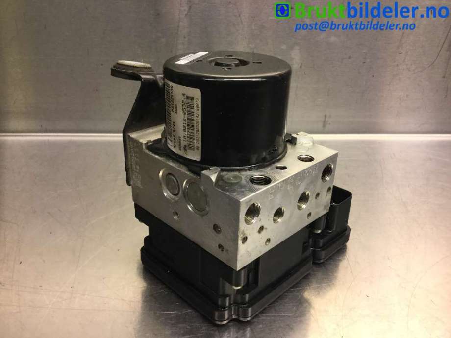 ABS sentral til Volvo V70 2007-2013 (Type III, Fase 1)  (VOLVO|P31329139|10.0212-0532.4|)