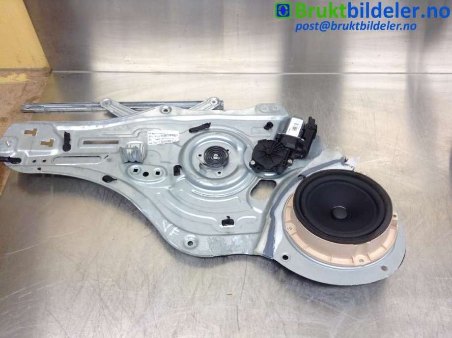 Ruteheis venstre foran til Kia Sportage, 2010-2016 (Type III)  (KIA|82470-3U170)