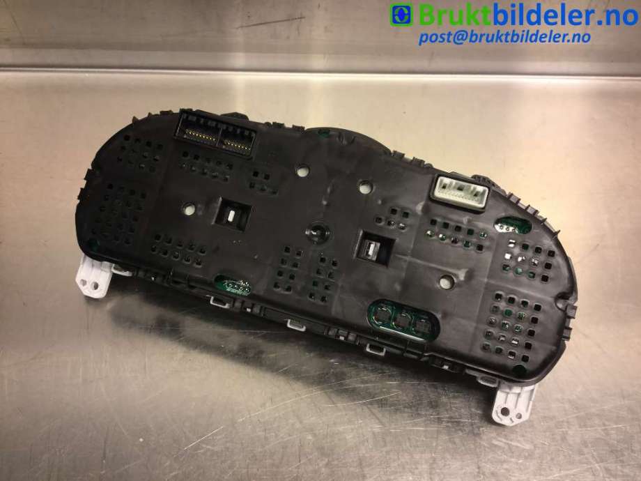 Instrumentpanel til Hyundai i30 2007-2012 (Type I)  (HYUNDAI|94003-2L525|11001-041600H|)