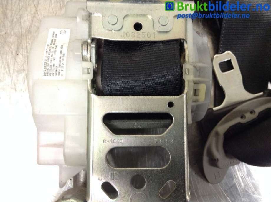 Sikkerhetsbelte foran høyre til Toyota RAV4 2006-2009 (Type III, Fase 1) (TOYOTA|J082501|)