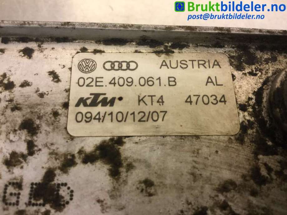 Oljekjøler til VW Touran 2007-2010 (Type I, Fase 2)  (VOLKSWAGEN|02E 409 061 B|KT4 47034|)