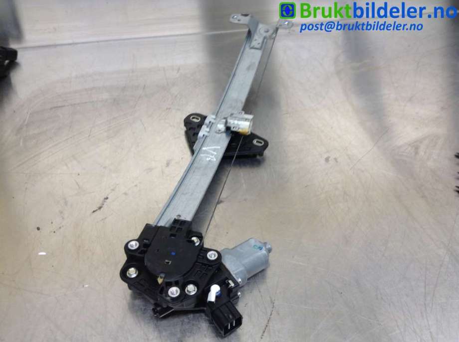 Ruteheis venstre bak til Honda Civic, 2006-2011 (Type VIII)  (HONDA|25LD7)