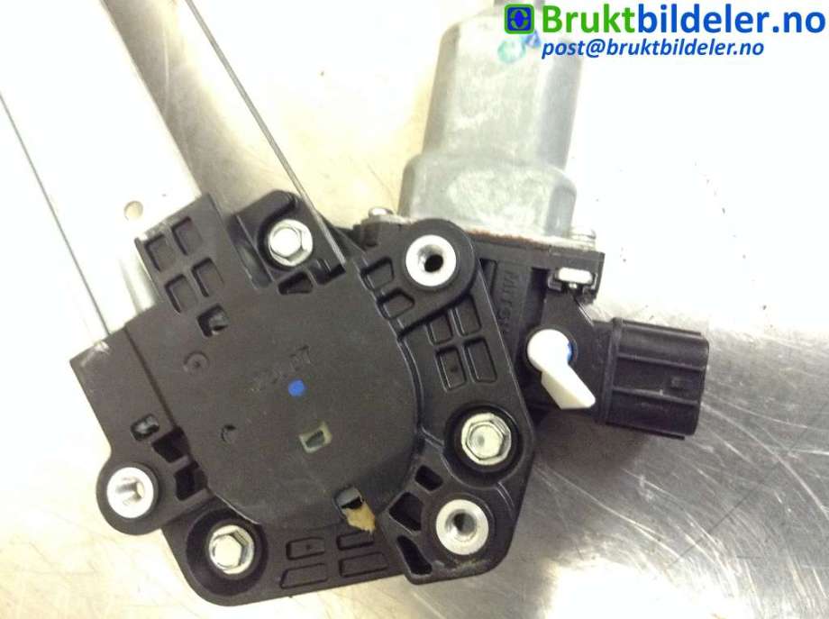 Ruteheis venstre bak til Honda Civic 2006-2011 (Type VIII) (HONDA|25LD7|)