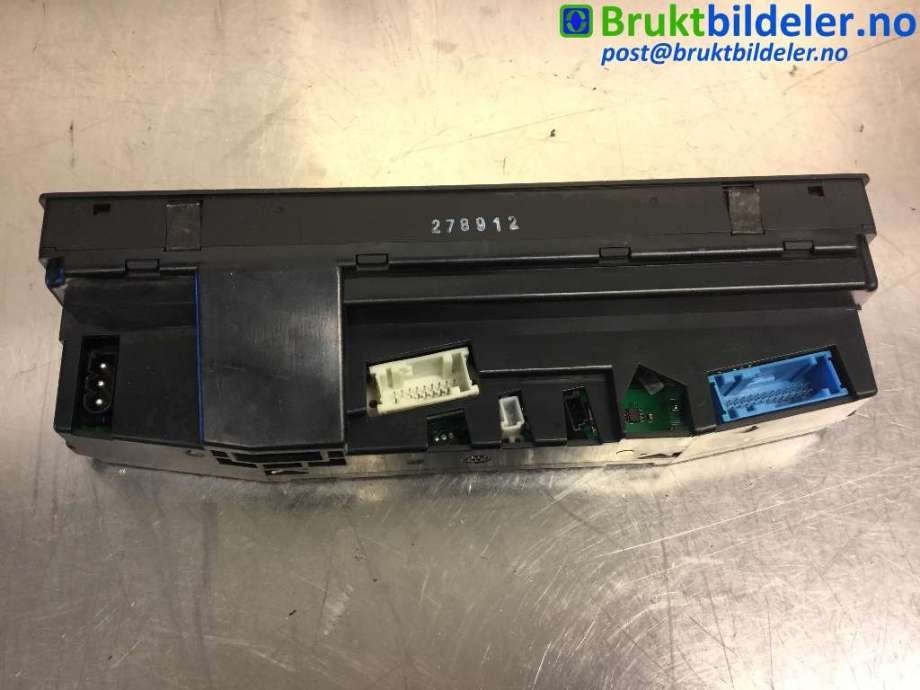 Varmeapparat betjening til BMW 7-Serie 1993-2001 (E38) (E38) (BMW|6411 8 379 111|)