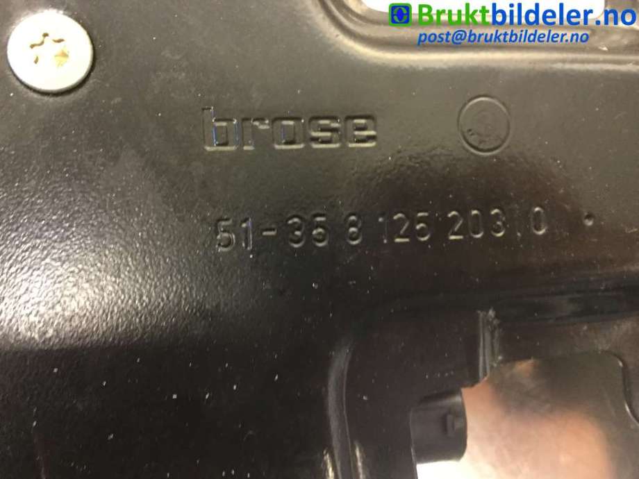 Ruteheis venstre bak til BMW 7-Serie 1993-2001 (E38) (E38) (BMW|5135 8 125 203|)