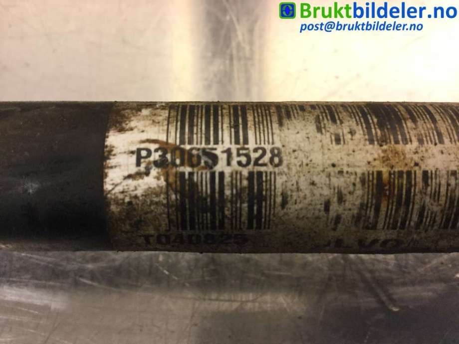 Drivaksel høyre bak til Volvo XC90 2002-2006 (Type I, Fase 1) (VOLVO|30651528|)