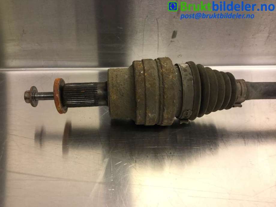 Drivaksel venstre bak til Volvo XC90 2002-2006 (Type I, Fase 1) (VOLVO|30651528|)