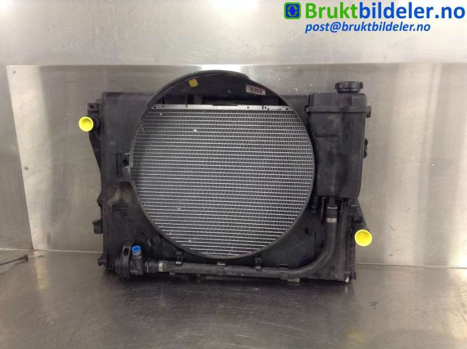 Radiator (automat gir) til BMW 7-Serie 1993-2001 (E38) (E38) (BMW|17 11 1 436 060|)