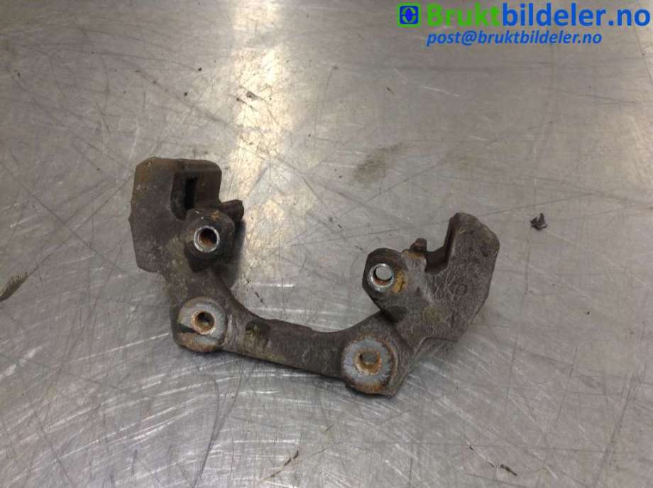 Bremsecaliper brakett til BMW 7-Serie 1993-2001 (E38) (E38) (BMW|34 21 6 757 904|)
