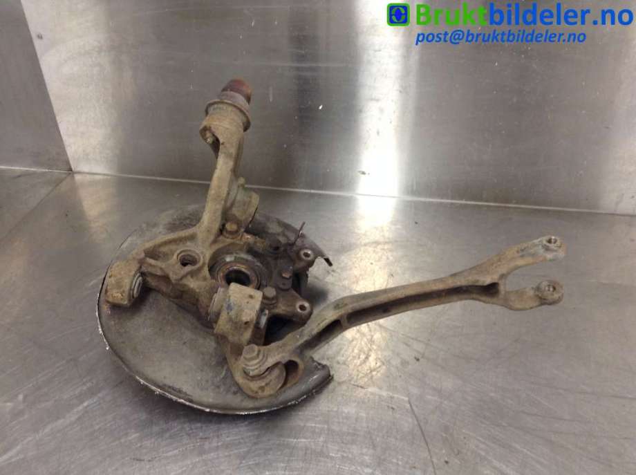 Hjulspindel venstre bak til Volvo XC90 2002-2006 (Type I, Fase 1)  (VOLVO|31277991|)