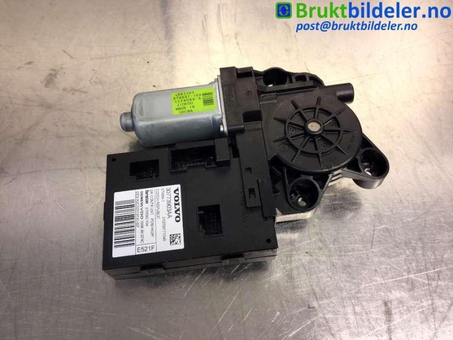 Ruteheis høyre foran til Volvo C30 2006-2009 (Fase 1) (VOLVO|30773903AA|979037-100|)
