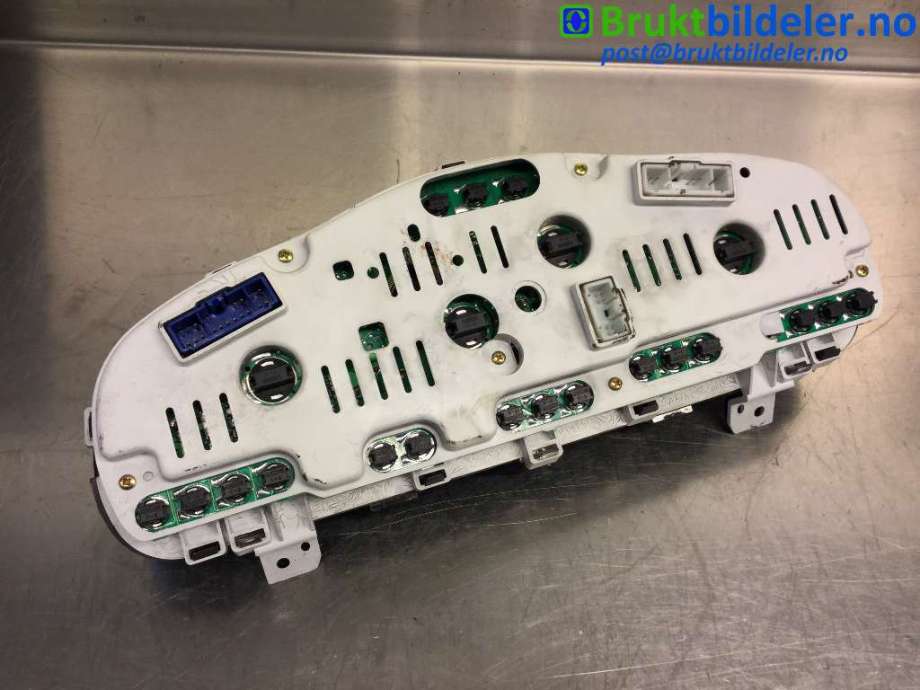 Instrumentpanel til Hyundai Santa Fe 2001-2006 (Type I) (HYUNDAI|2004-65200H|)