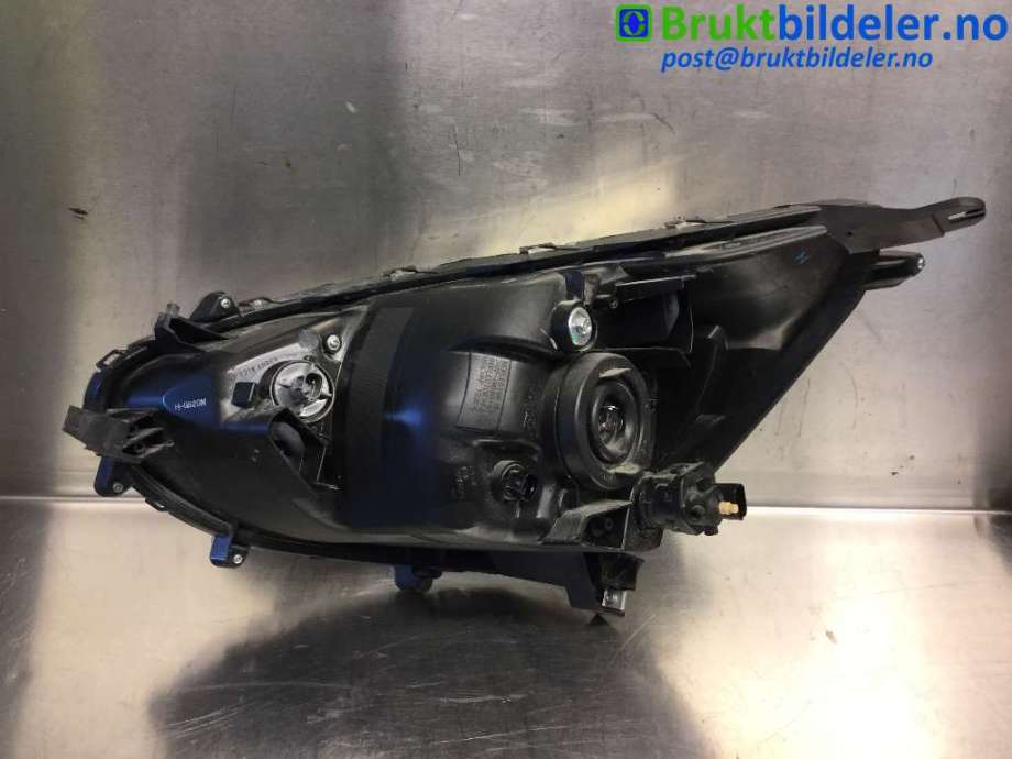 Frontlykt høyre halogen til Mitsubishi Space Star 2013-->> (Type II)  (MITSUBISHI|8301C194|)
