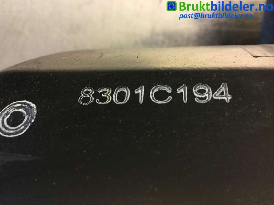 Frontlykt høyre halogen til Mitsubishi Space Star 2013-->> (Type II)  (MITSUBISHI|8301C194|)