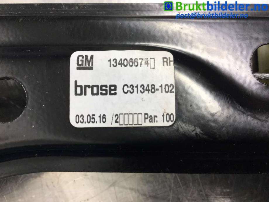Ruteheis høyre foran til Opel Astra K 2015-->>  (OPEL|13406674|C31348-102|C46108-100)