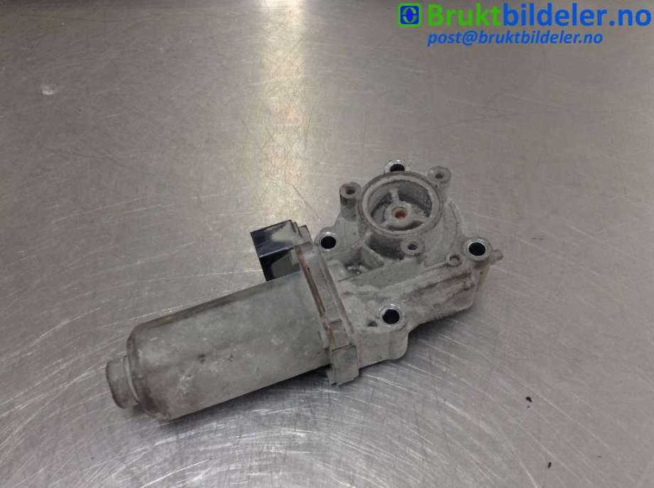 Diverse deler til Land Rover Discovery 2005-2009 (Type III) (LAND-ROVER|ITC 222899|0 130 008 508|)