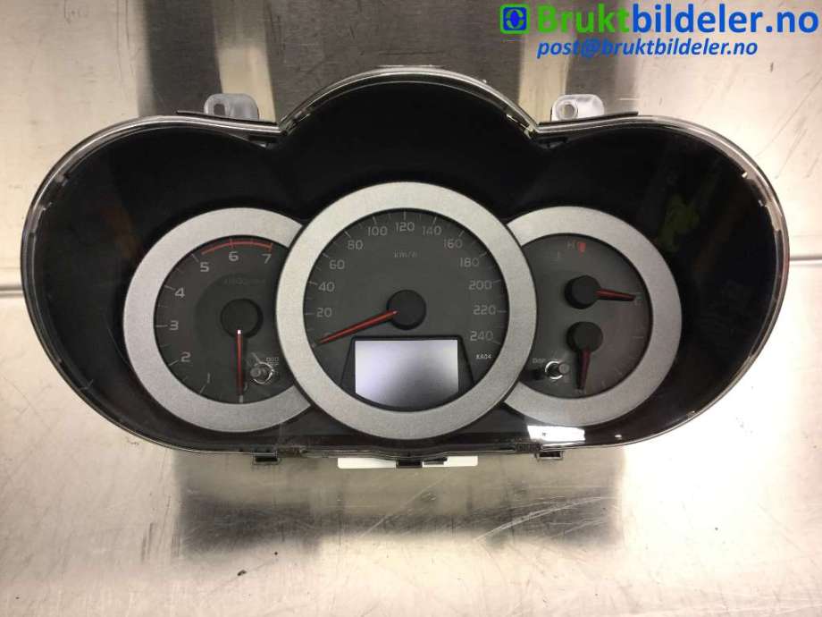 Instrumentpanel til Toyota RAV4, 2006-2009 (Type III, Fase 1)  (TOYOTA|257430-2666)