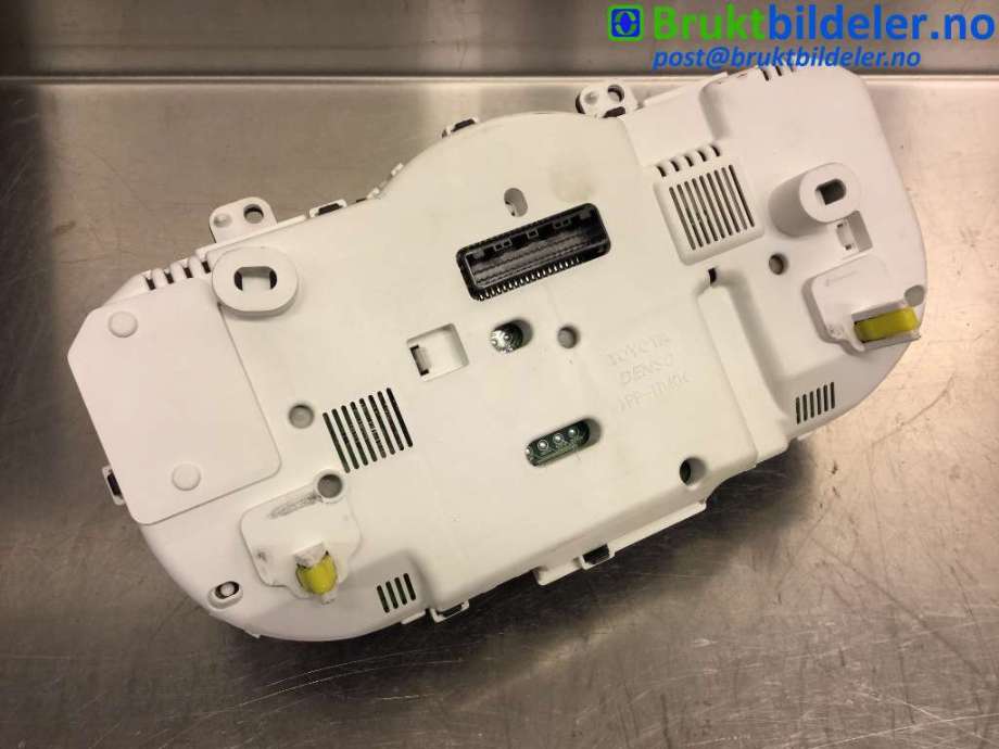 Instrumentpanel til Toyota RAV4 2006-2009 (Type III, Fase 1)  (TOYOTA|257430-2666|83800-42D02|)