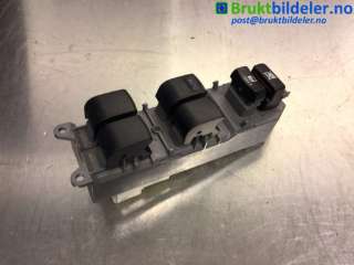Bryter ruteheis til Toyota RAV4, 2006-2009 (Type III, Fase 1)  (TOYOTA|835-2A68)
