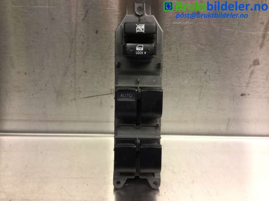 Bryter ruteheis til Toyota RAV4 2006-2009 (Type III, Fase 1)  (TOYOTA||835-2A68)