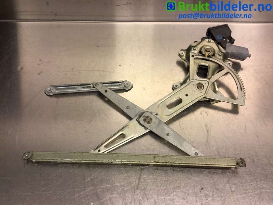Ruteheis venstre foran til Toyota RAV4 2006-2009 (Type III, Fase 1)  (TOYOTA|122520-10540||062020-0791)