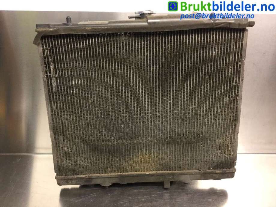 Radiator (manuell gir) til Mitsubishi Pajero 2000-2006 (Type III)  (MITSUBISHI|MR258668|)