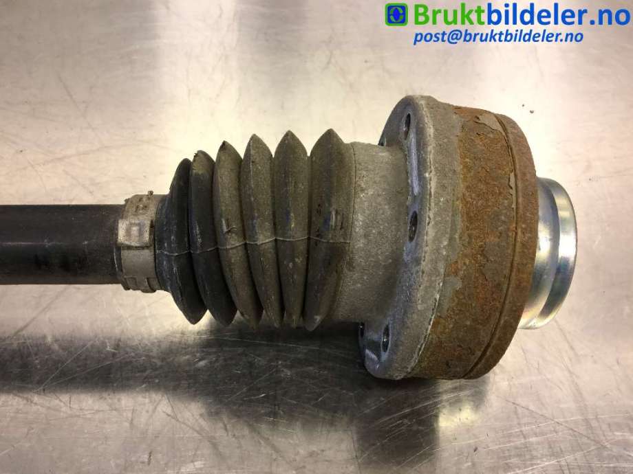 Drivaksel venstre bak til Škoda Superb 2015-->> (Type III)  (SKODA|3Q0 501 203 B|)