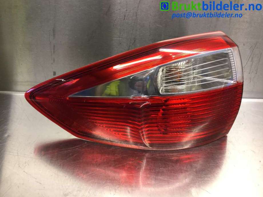 Baklykt venstre til Ford C-Max 2010-2015 (Type II, Fase 1)  (FORD|AM51-13405-BF|89505047|)