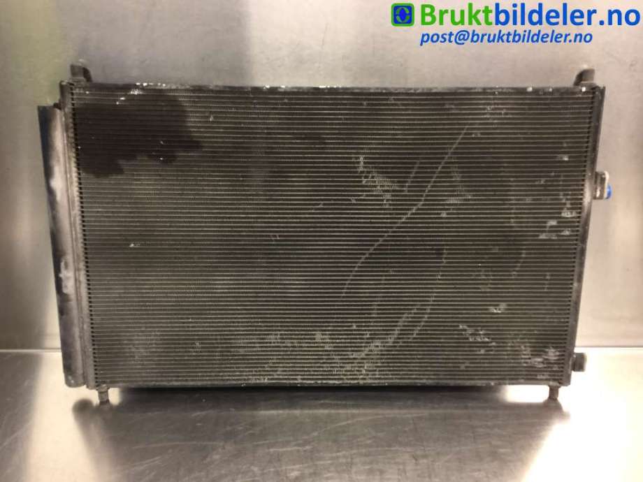Aircondition radiator til Toyota RAV4 2006-2009 (Type III, Fase 1)  (TOYOTA|88460-42100|)
