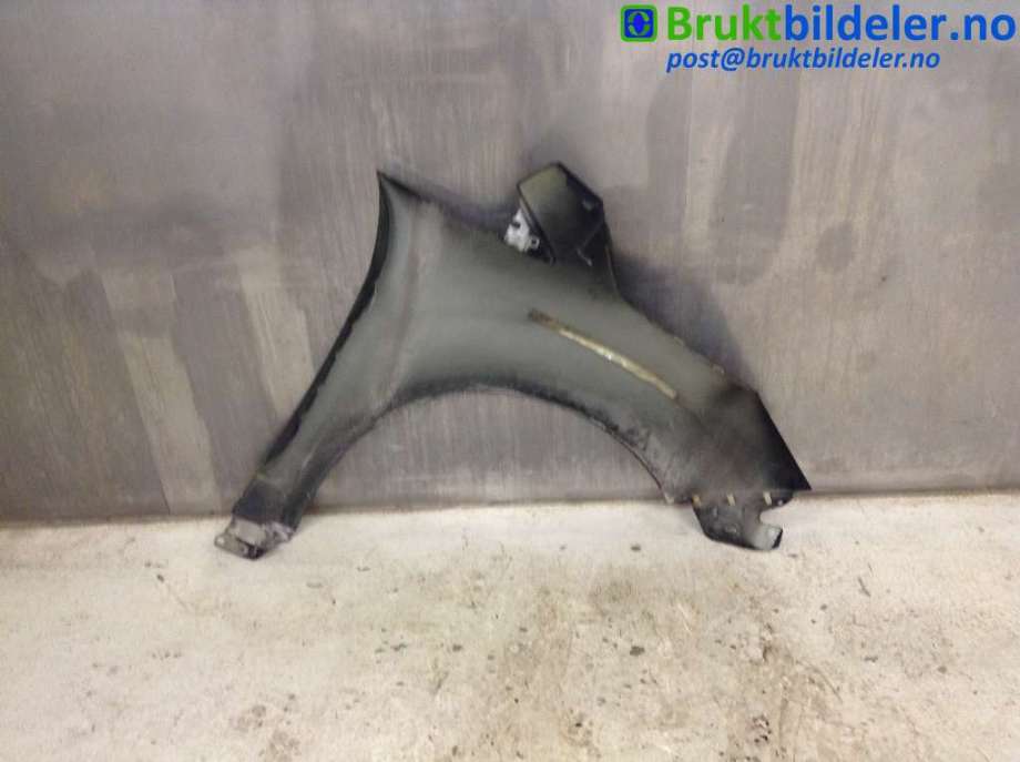 Skjerm venstre foran til Ford C-Max 2010-2015 (Type II, Fase 1)  (FORD|PAM51-R16009-AE|)