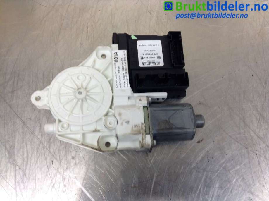 Ruteheis venstre foran til Audi A3, 2003-2008 (Type II, Fase 1) (AUDI|8P0 959 801 A)