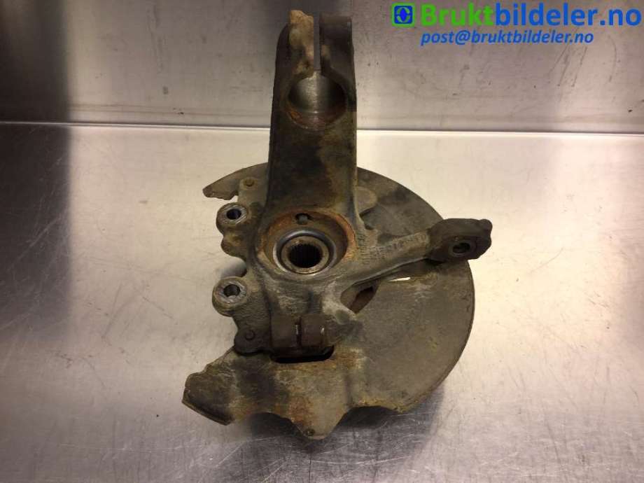 Hjulspindel høyre foran til Ford C-Max 2010-2015 (Type II, Fase 1)  (FORD|AV61-3K170-CAB|)