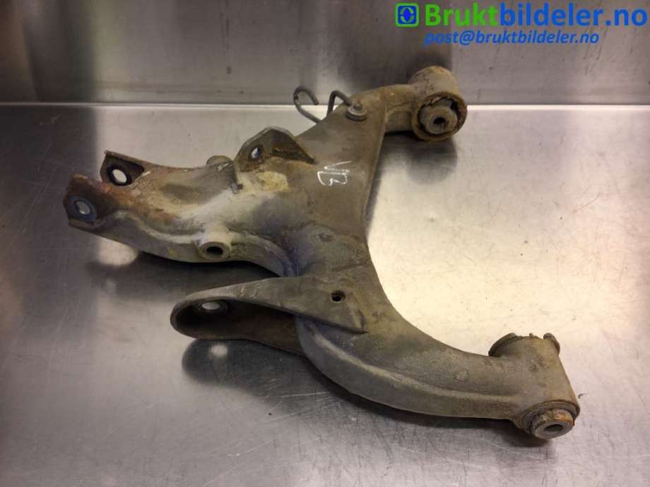 Bærebru venstre bak til Land Rover Discovery 2005-2009 (Type III)  (LAND-ROVER|RGG500371|)