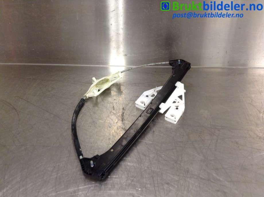 Ruteheis til Audi A3, 2012-2016 (Type III, Fase 1)  (AUDI|8V4 839 461)
