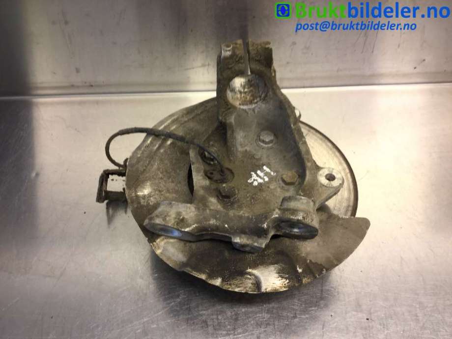 Hjulspindel høyre foran til BMW 1-Serie 2004-2011 (E81/E82/E87/E88) (E81/E82/E87/E88) (BMW|31 21 6 793 924|)