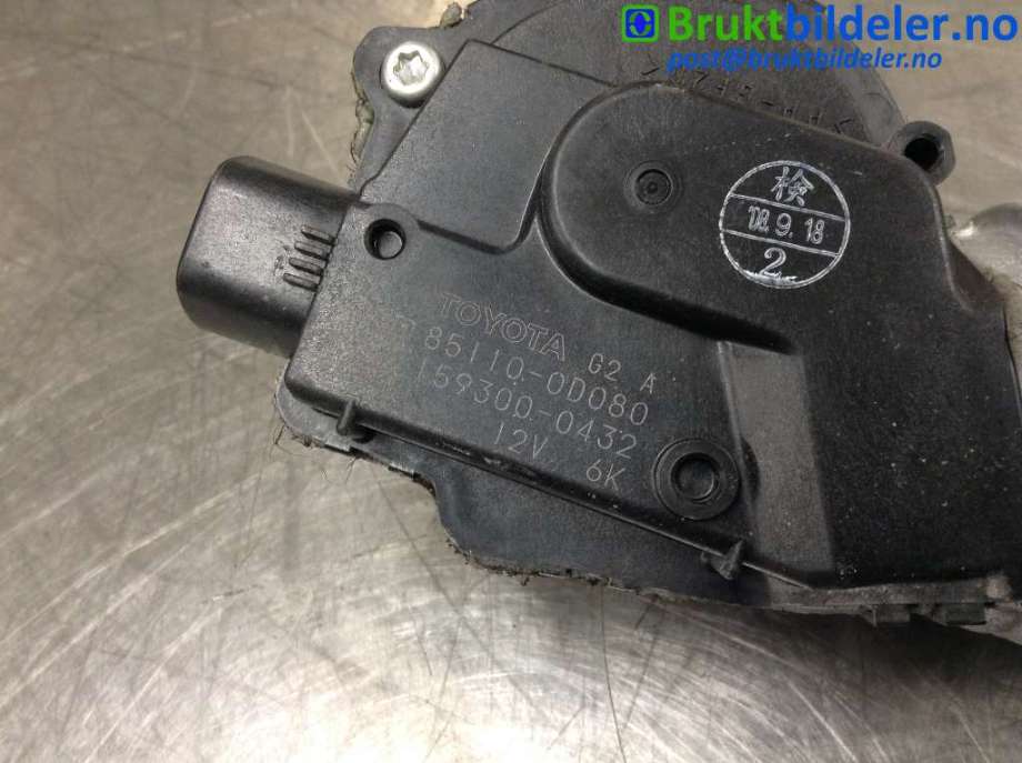 Viskermotor frontrute til Toyota Yaris 2009-2011 (Type II, Fase 2)  (TOYOTA|85110-0D080|159300-0432|)