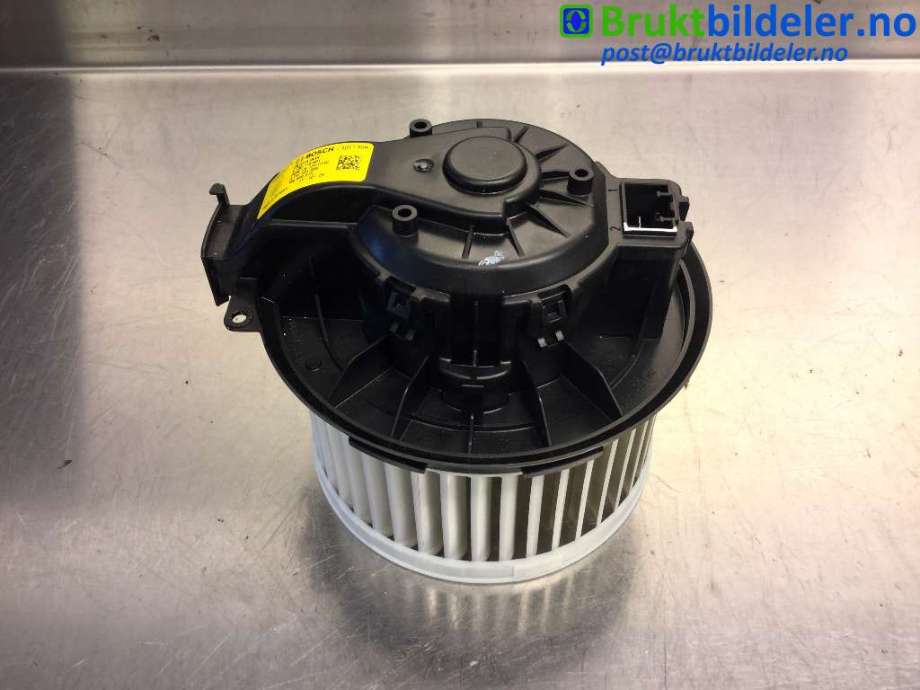 Varmeapparat motor til VW E-Up 2013-2019  (VOLKSWAGEN|12E 820 015|0 130 115 601|3 137 231 059)