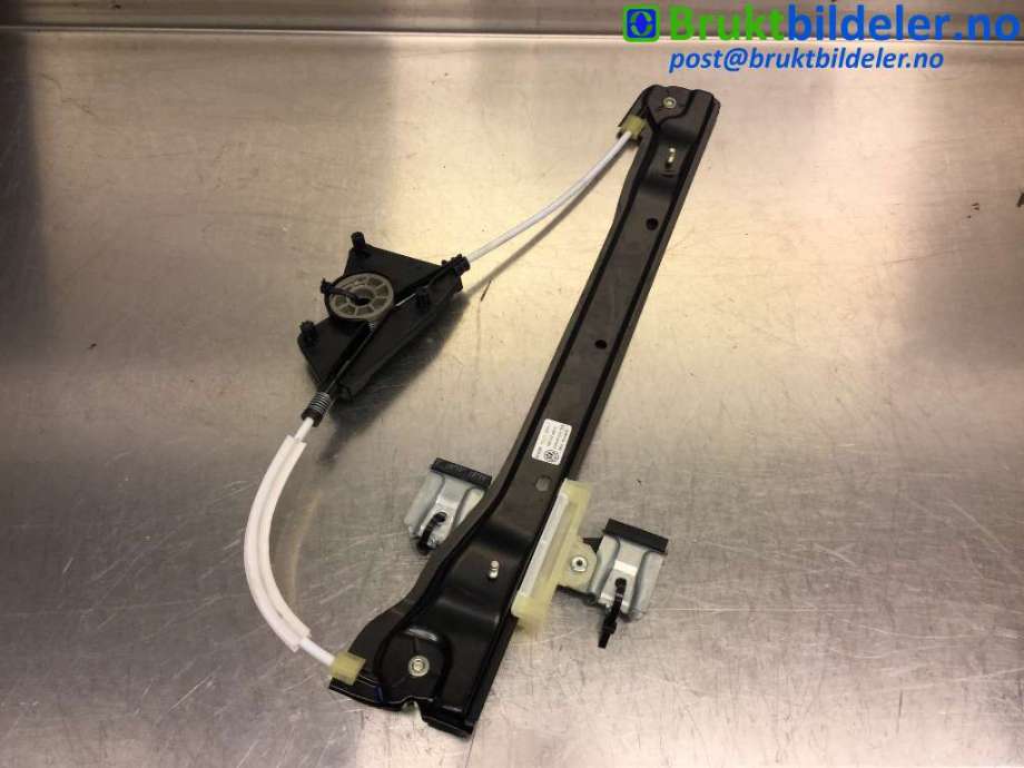 Ruteheis til VW E-Up 2013-2019 (VOLKSWAGEN|1S4 837 462 A|935440-105|)