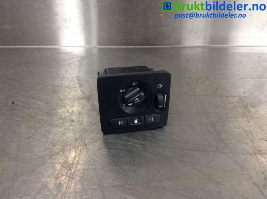 Bryter lys til Volvo V50, 2004-2007 (Fase 1)  (VOLVO|30739299)