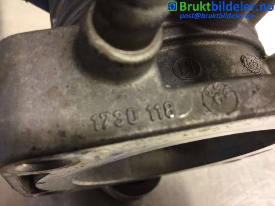 Spjeldhus til BMW 5-Serie 1988-1996 (E34) (E34) (BMW|1 730 118|)