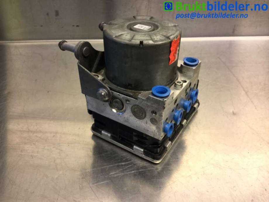 ABS sentral til VW Transporter / Caravelle 2015-2019 (T6) (T6) (VOLKSWAGEN|7E0 907 379 Q|10.0916-0370.3|7E5 614 517 B)