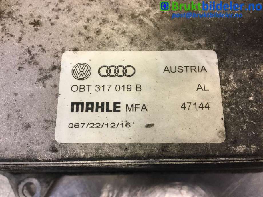 Oljekjøler til VW Transporter / Caravelle 2015-2019 (T6) (T6) (VOLKSWAGEN|OBT 317 019 B|)