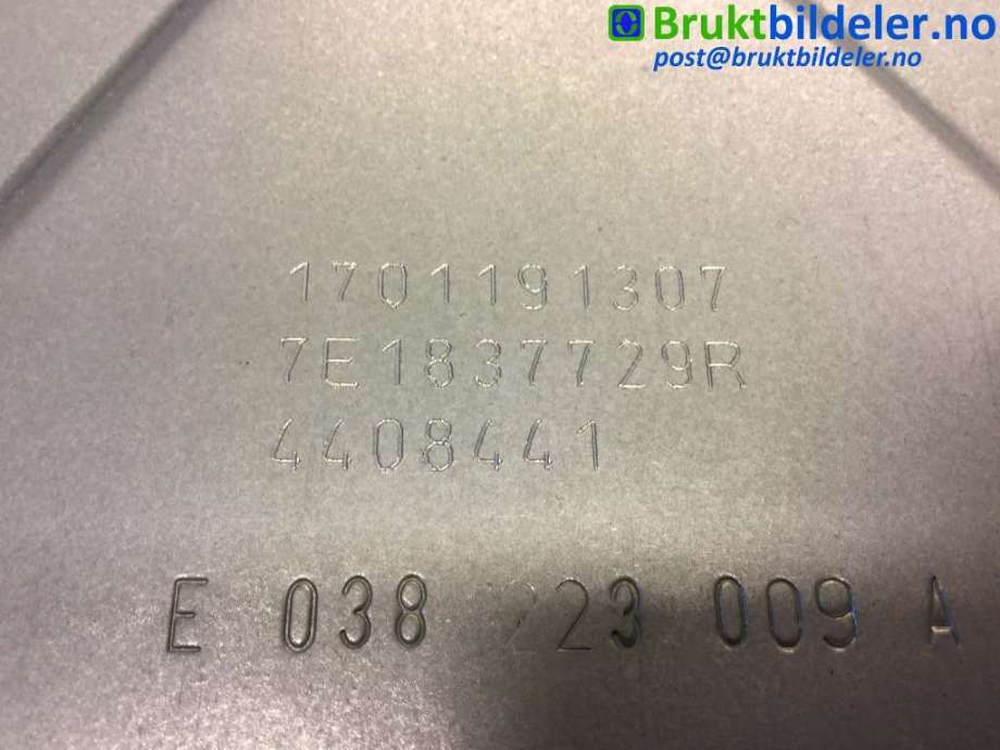 Ruteheis til VW Transporter / Caravelle 2015-2019 (T6) (T6) (VOLKSWAGEN|7E1 837 729 R|)