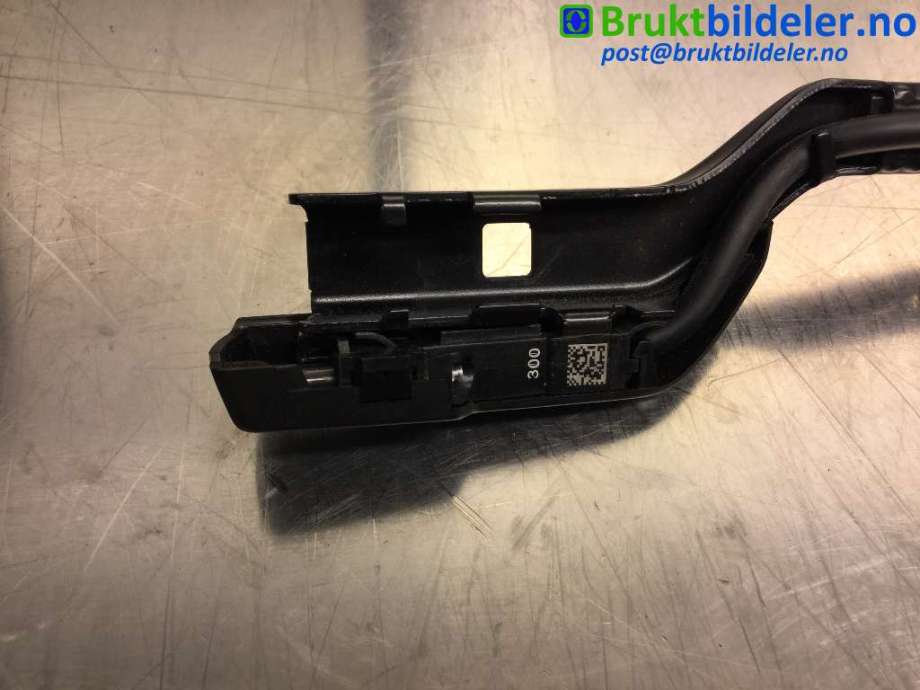 Viskerarmer frontrute til Peugeot 5008 2017-->> (Type II)  (PEUGEOT|98 106 648 80|)