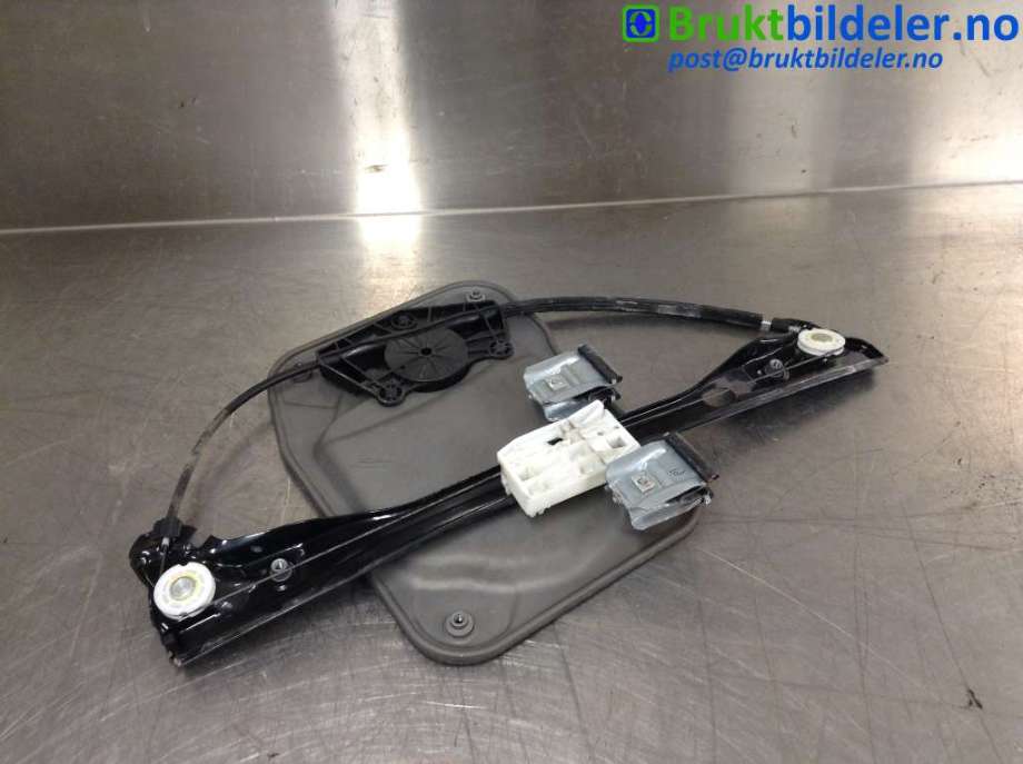 Ruteheis til Škoda Fabia 2010-2014 (Type II, Fase 2)  (SKODA|5J1 837 401 K|)